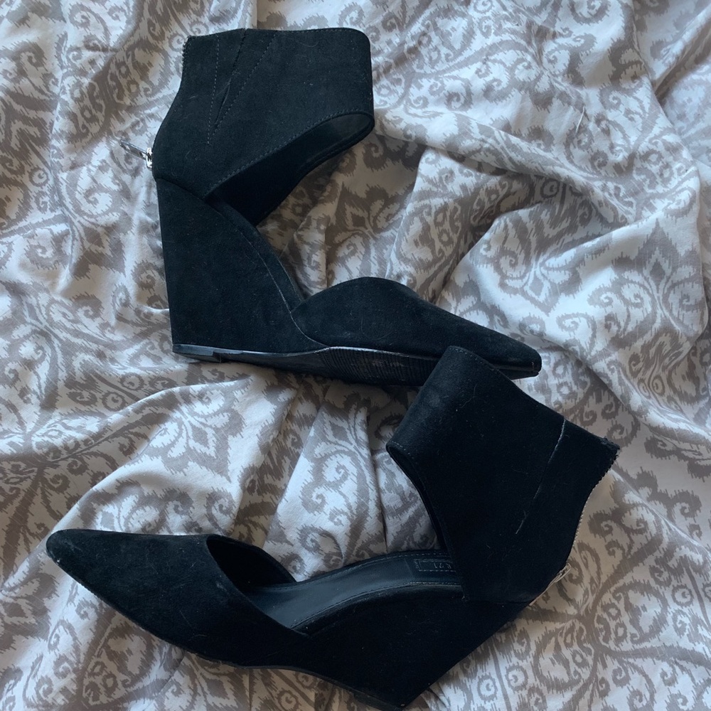 Wedges - Picture 2 of 2